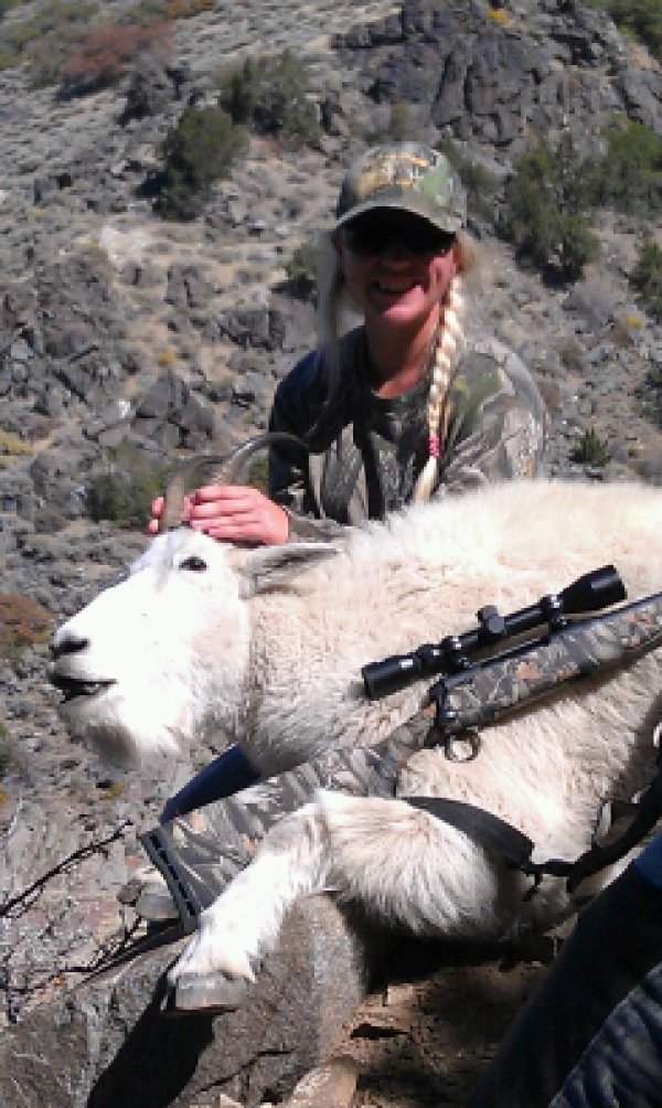 3530bailey_goat_hunt_2012.jpg