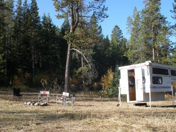 3753moose_camp.jpg