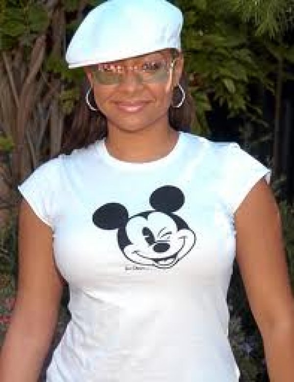 4170raven_symone.jpg