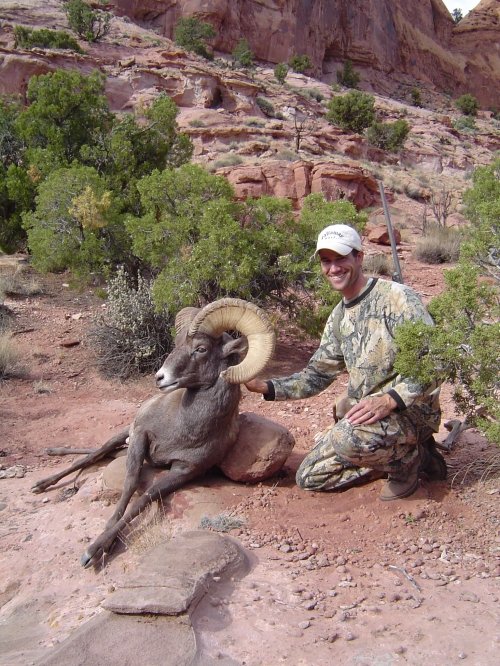 45372004_desert_bighorn_hunt_028.jpg