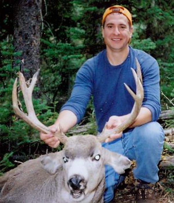 6414wyo_buck03.jpg