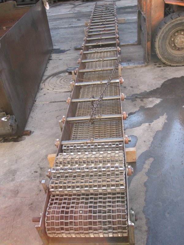 719conveyor_parts_washer_003.jpg