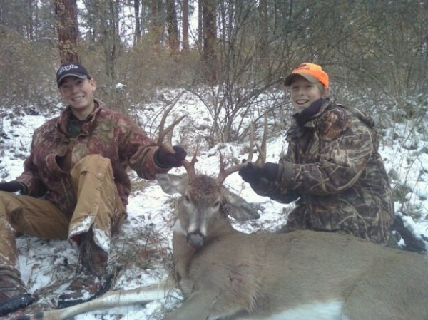 8235alec_whitetail_w_cory.jpg