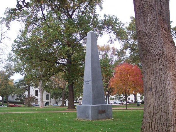 125401024pxherndonmonument.jpg