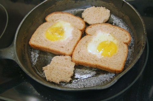 1513bread-egg-cooking-1024x680.jpg