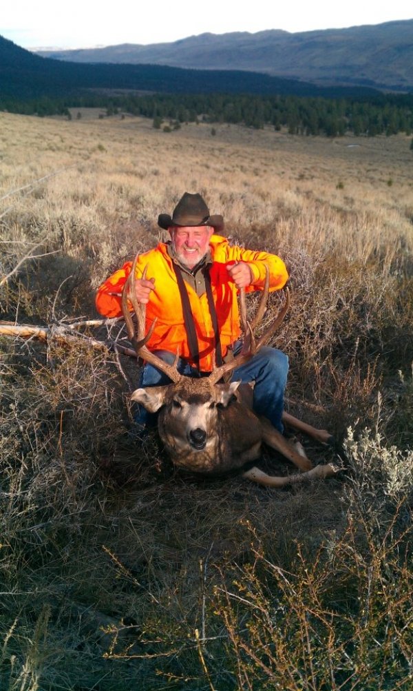 393dad_with_my_buck_2011.jpg