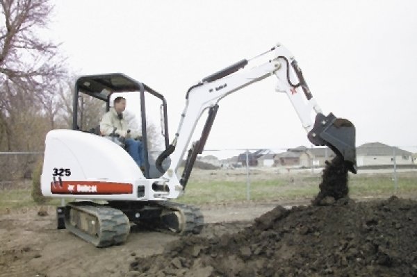 2013bobcat-mini-excavator.jpg