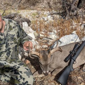 Desert-Meadow-Outfitters-Trophy-Coues-Buck.jpg