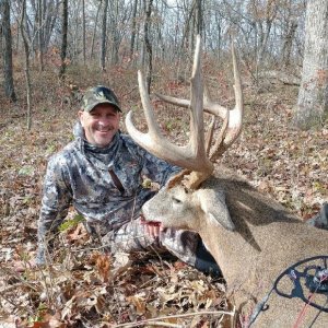 Whitetail Hunts 2.jpg