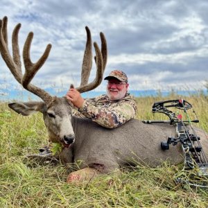 Mike's Outfitter Big Buck 7.jpg